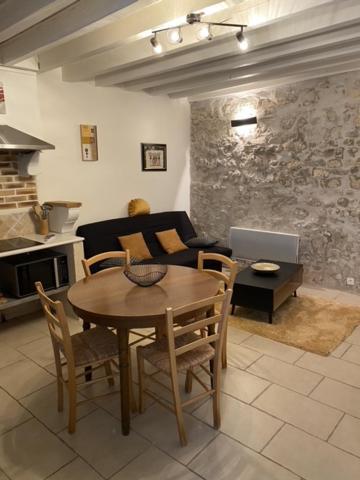 Vacances En Pouilly Fume Экстерьер фото